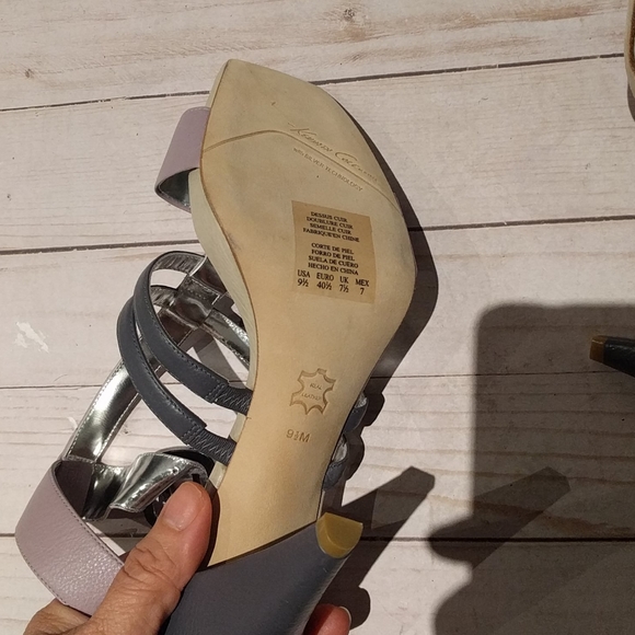 Beautiful sandals by Kenneth Cole 🌸🌸🌸🌸 - Picture 9 of 12